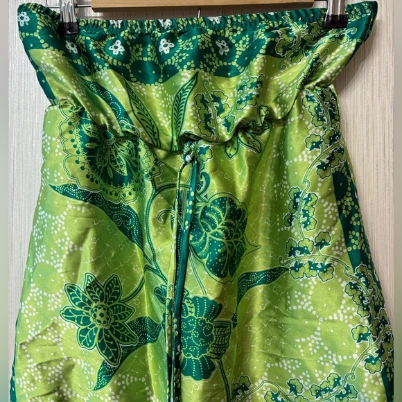 Charlotte Russe Y2K Green Batik Satin Tube Top Tunic Drawstring Versatile M - Picture 4 of 6
